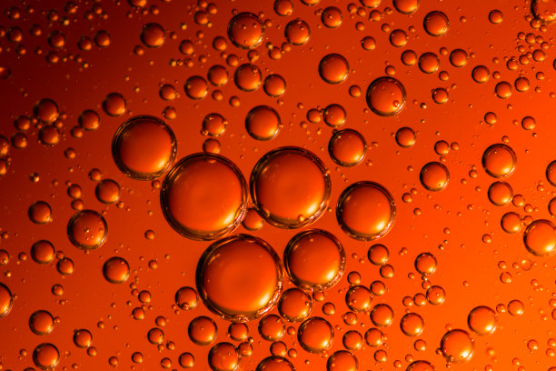 喝泡沫图片下载