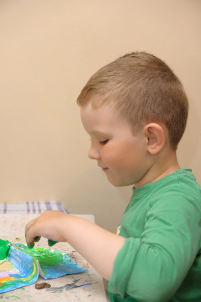 是报纸上的男校长图片下载