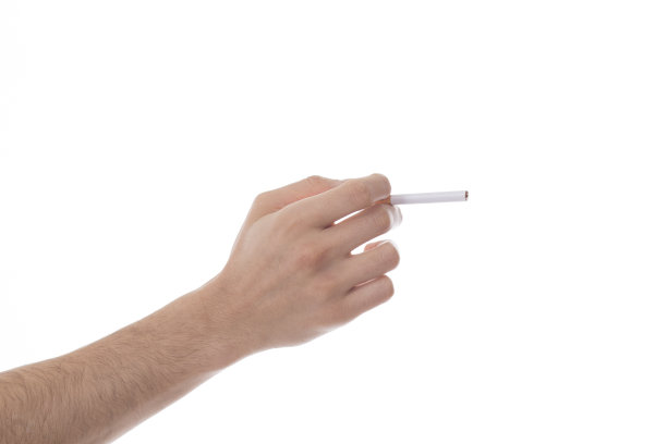 手里有香烟图片下载