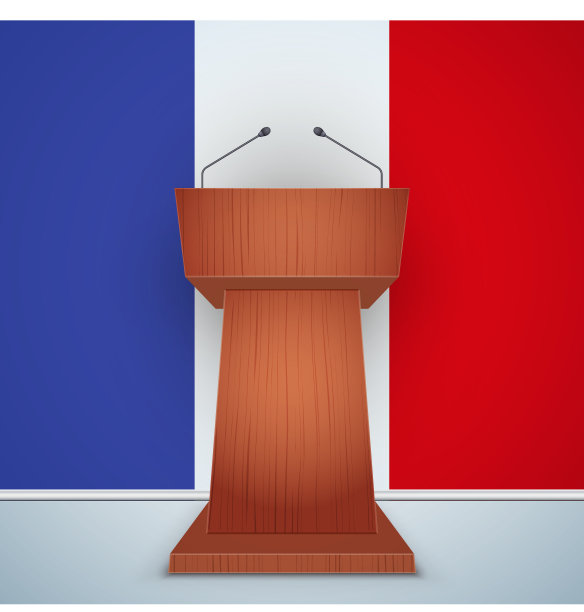 木制的领奖台和法国国旗图片下载