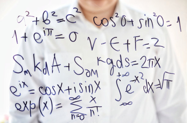 数学公式。图片下载