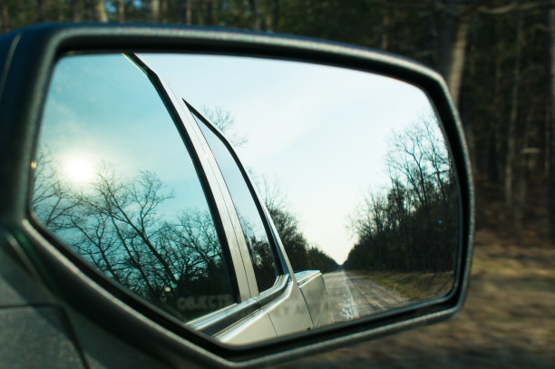 看后面图片下载