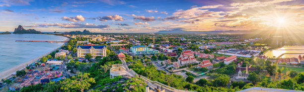 泰国prayuapkhirikhan省Khao Chong Krachok日落的全景。图片下载