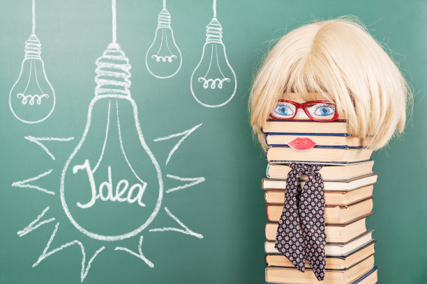 理念的诞生、研究、教育与创新与女教师图片下载