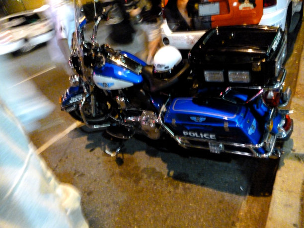 新奥尔良警察摩托车图片下载