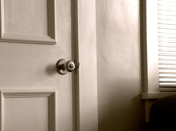 通过旋钮图片下载