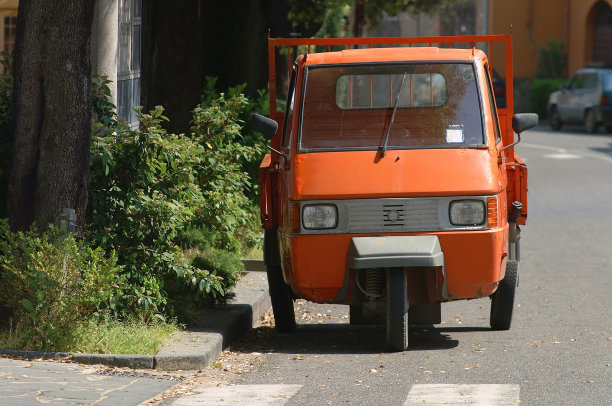 小意大利卡车图片下载