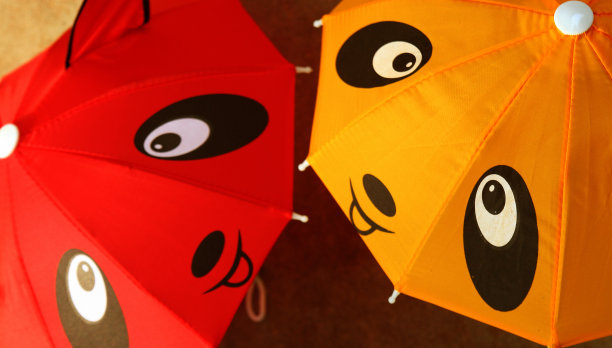 快乐的雨伞图片下载