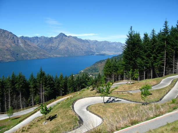 无舵雪橇赛道，新西兰昆斯敦图片下载