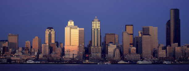 太阳在城市图片下载