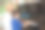 一个小男孩正在上钢琴课图片下载