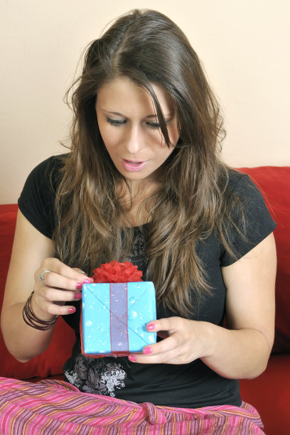 收到礼物图片下载