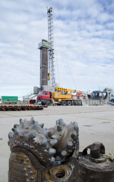 石油钻井平台图片下载