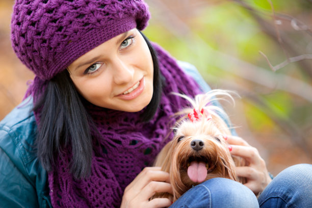 女孩的狗图片下载