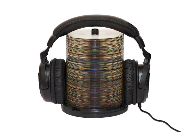 耳机和cd图片下载