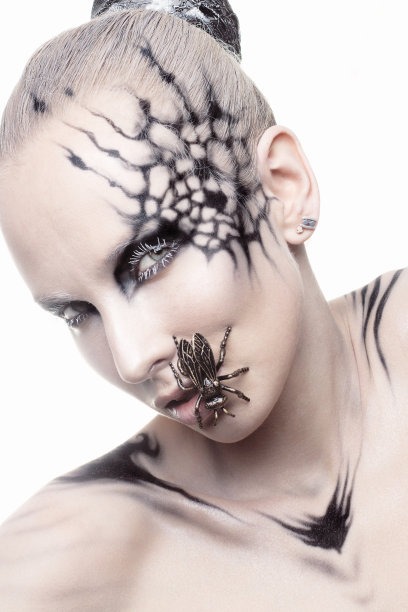 美丽女孩的肖像。图片下载