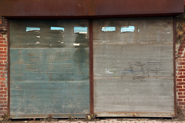 关闭铁门图片下载