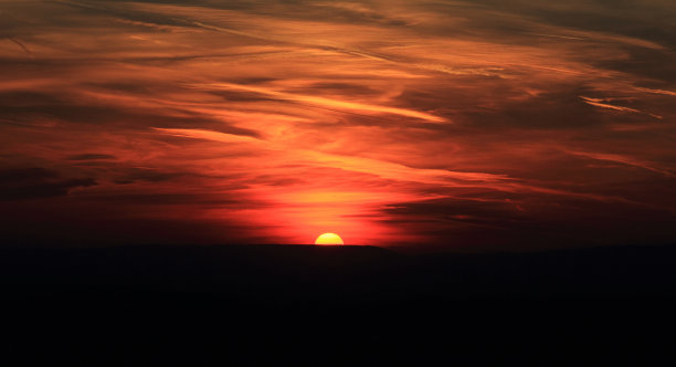 红色的夕阳图片下载