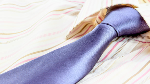 男士衬衫和领带图片下载