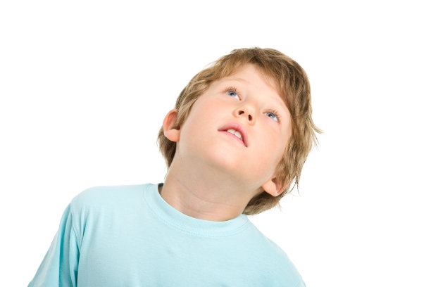 8岁男孩图片下载