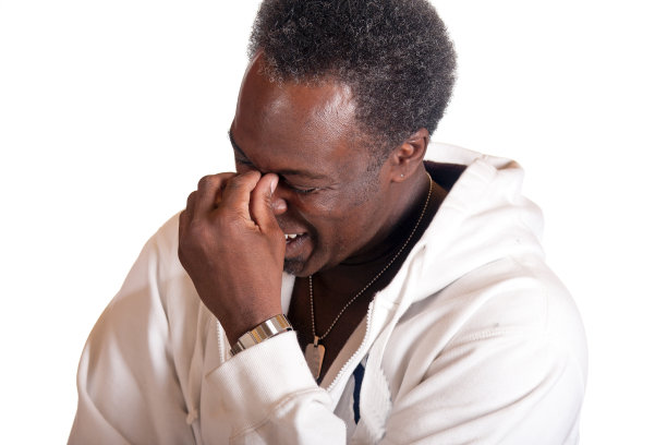 非裔美国演员大笑图片下载