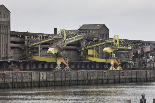 汉堡港、粮仓及输送机构图片下载