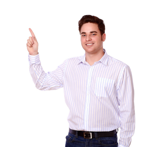 成年红发男子微笑着指着图片下载