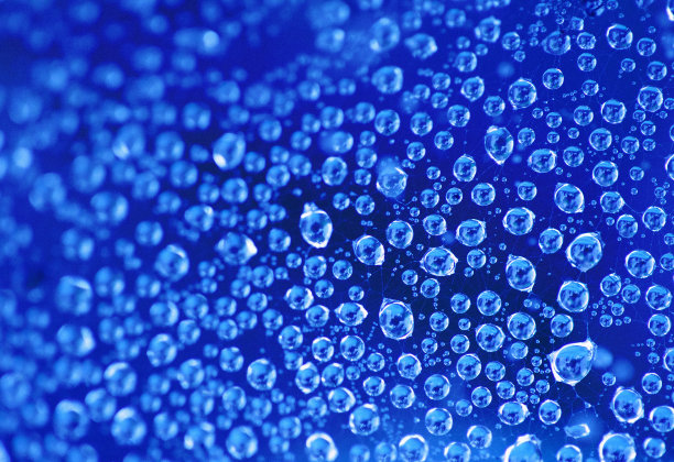 下雨网络图片下载