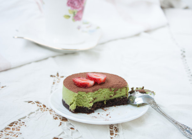 美味的提拉米苏甜点。图片下载