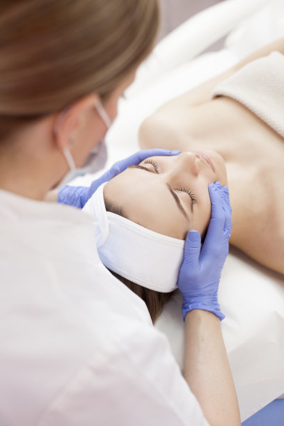 脸部皮肤清洁图片下载