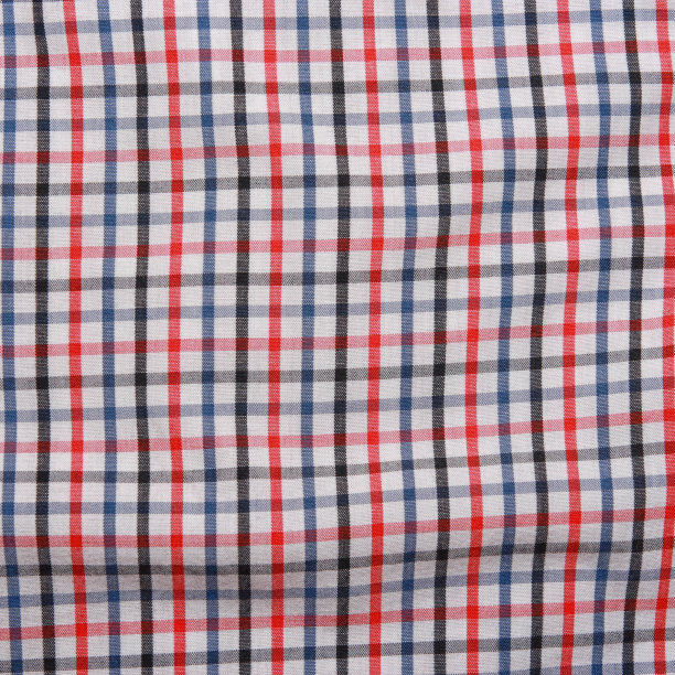 条纹皱巴巴的桌布。图片下载