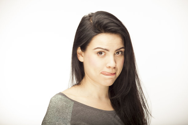 用表情表达情感的女孩图片下载