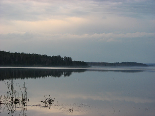 早上河Chusovaya图片下载