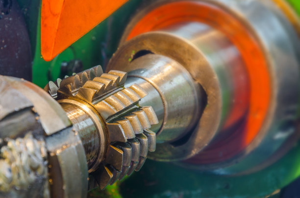 齿轮生产和服务工业机械，金属车间图片下载