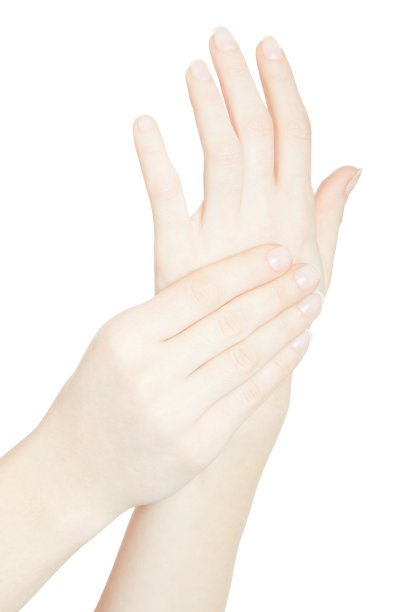 女人手带着手掌，背疼上白，剪着小路图片下载