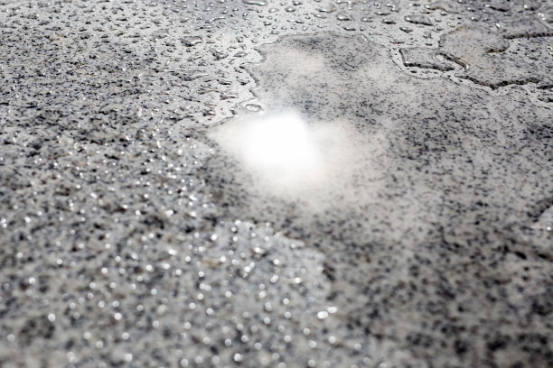 大理石上的水坑，水滴，水图片下载