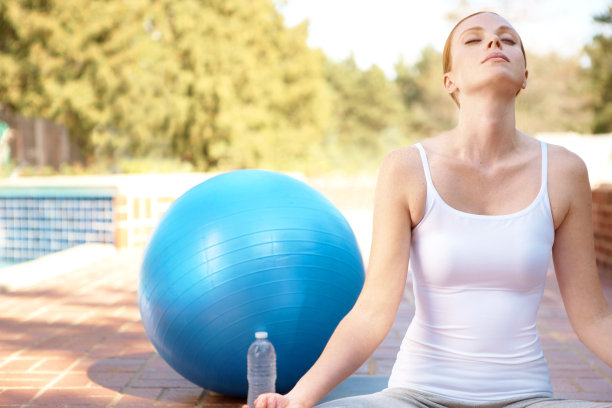 深呼吸让自己平静下来图片下载