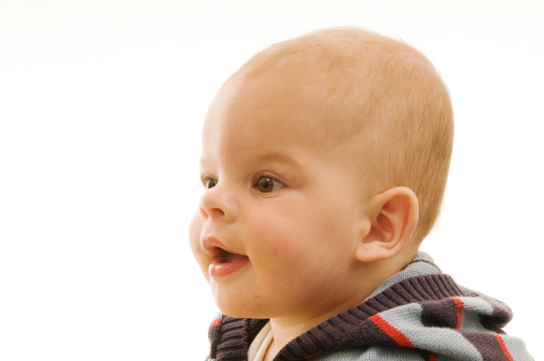 一岁男孩图片下载