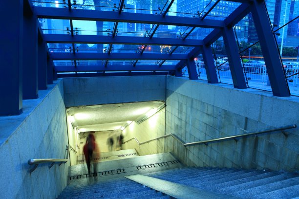 地铁入口图片下载