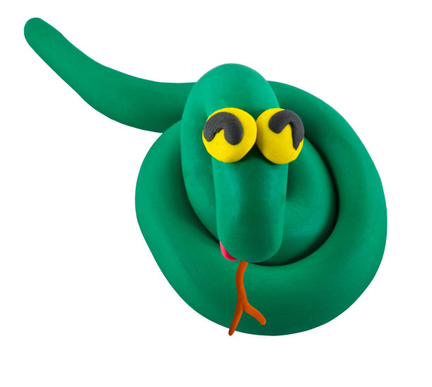 微笑的黏土蛇图片下载