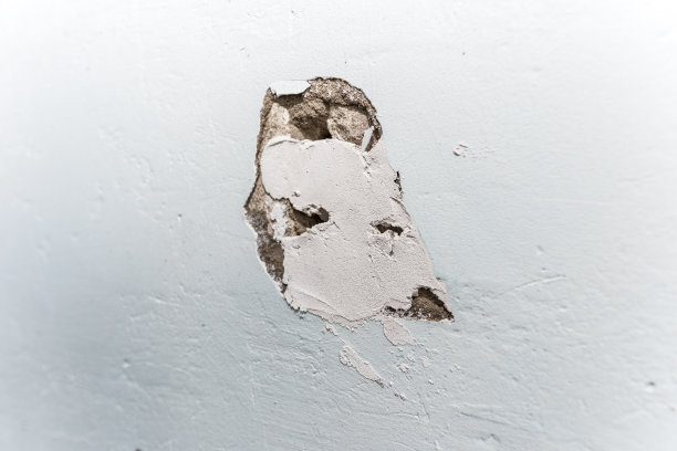 墙上的洞部分用油灰盖住了图片下载