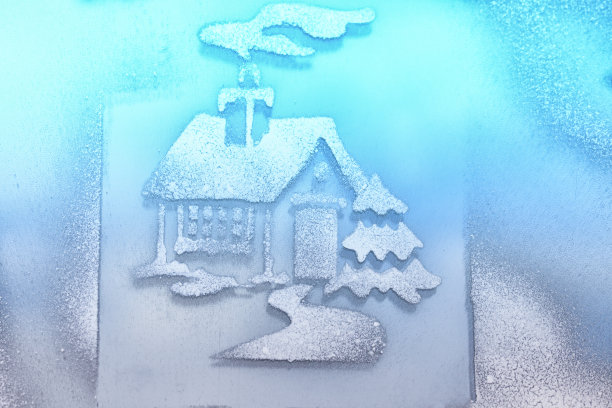 雪景下的房子图片下载