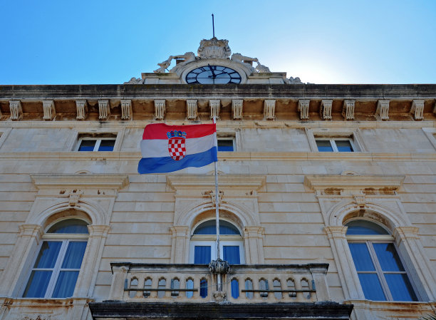 克罗地亚建筑和旗帜图片下载