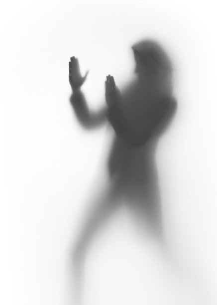 女人的身体，剪影，打斗，空手道自卫图片下载
