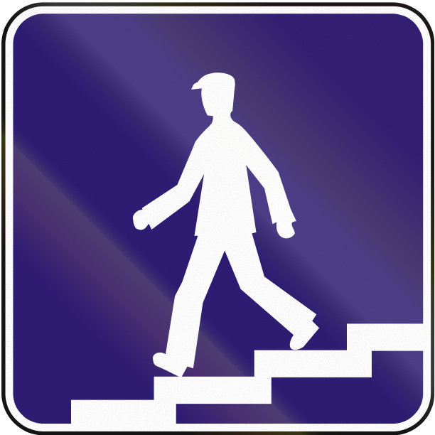 在斯洛伐克使用的路标-地下通道图片下载