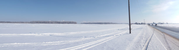 被困在荒无人烟的地方图片下载