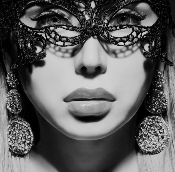 戴面具的美女图片下载