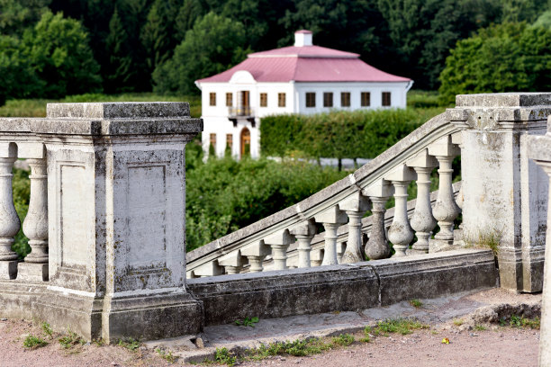 圣彼得堡彼得夫花园的玛丽宫图片下载