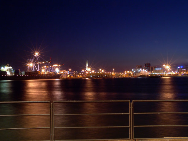 热那亚夜间图片下载