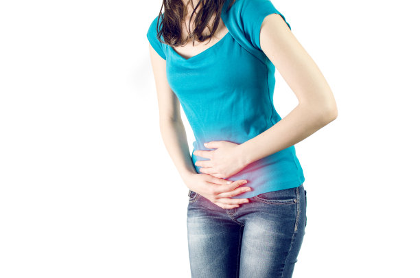 肚子疼的女人图片下载